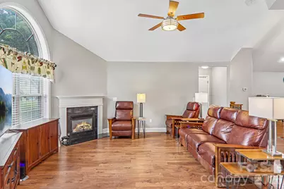 174 Summerfield Place, Flat Rock, NC 28731 - Photo 10