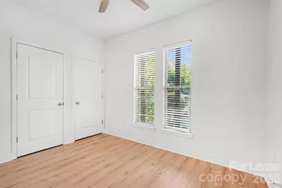 1032 Skyline View Way, Charlotte, NC 28204 - Photo 12