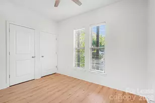 1032 Skyline View Way, Charlotte, NC 28204 - Photo 12
