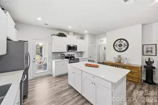 2928 Legacy Rdg Ln, Catawba, NC 28609 - Photo 10