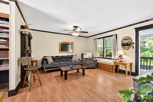 30 Reeves Dr, Burnsville, NC 28714 - Photo 8