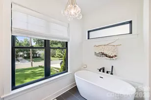 1241 Heather Ln, Charlotte, NC 28209 - Photo 18