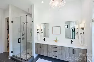 1241 Heather Ln, Charlotte, NC 28209 - Photo 16