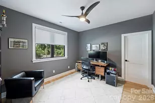 1241 Heather Ln, Charlotte, NC 28209 - Photo 24