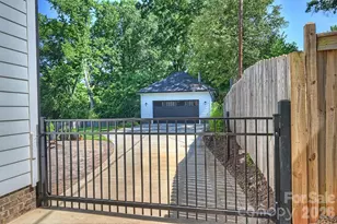 1241 Heather Ln, Charlotte, NC 28209 - Photo 36