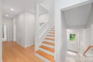 39 Hubbard Ave, Asheville, NC 28806 - Photo 14