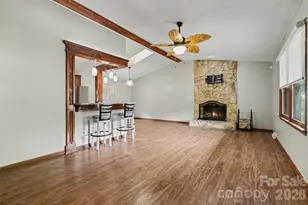 2114 Wilson Ave, Charlotte, NC 28208 - Photo 2