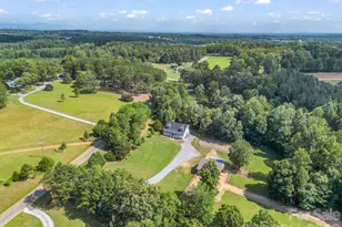 271 Collinsville Rd, Columbus, NC 28722 - Photo 12