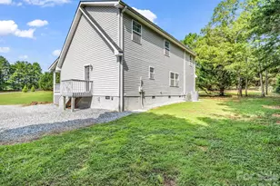 271 Collinsville Rd, Columbus, NC 28722 - Photo 40