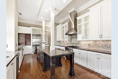 2823 Providence Road #280, Charlotte, NC 28211 - Photo 10
