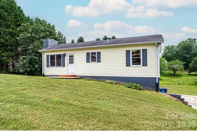 1697 Denver Court, Lenoir, NC 28645 - Photo 2