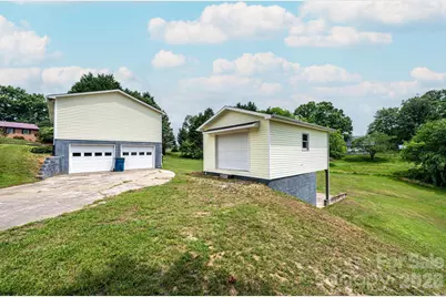 1697 Denver Court, Lenoir, NC 28645 - Photo 4