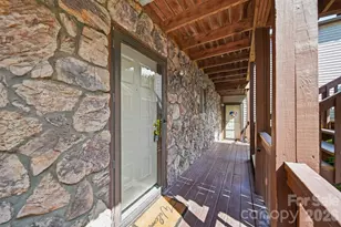 1420 11th Street Dr NW, Hickory, NC 28601 - Photo 34