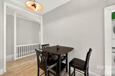 320 E 3rd Avenue, Gastonia, NC 28054 - Photo 16