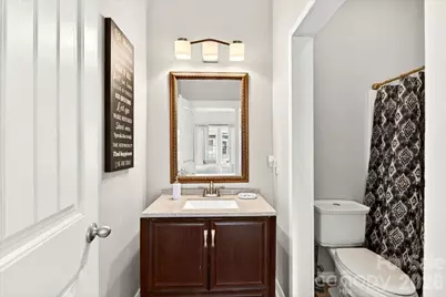 320 E 3rd Avenue, Gastonia, NC 28054 - Photo 20