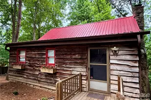 300 Clark Cove Rd, Statesville, NC 28677 - Photo 2