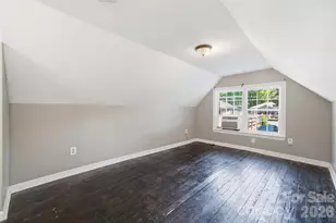 933 Rowan St, Charlotte, NC 28208 - Photo 28