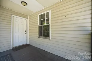 933 Rowan St, Charlotte, NC 28208 - Photo 4
