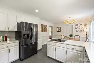 3731 Ashton Dr, Charlotte, NC 28210 - Photo 20