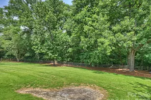 3731 Ashton Dr, Charlotte, NC 28210 - Photo 44