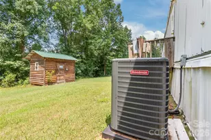 114 Jason Dr, Blacksburg, SC 29702 - Photo 32
