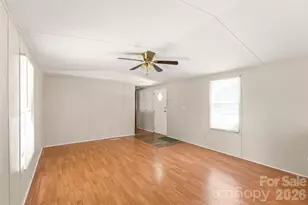 114 Jason Dr, Blacksburg, SC 29702 - Photo 16