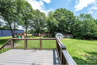 1460 17th Street NE, Hickory, NC 28601 - Photo 14