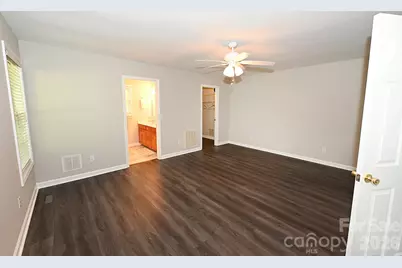 1035 E 24th Street, Newton, NC 28658 - Photo 22