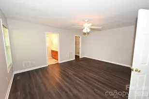 1035 E 24th St, Newton, NC 28658 - Photo 22