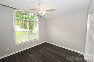 1035 E 24th St, Newton, NC 28658 - Photo 30