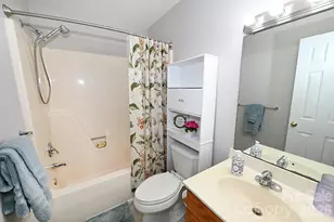 1035 E 24th St, Newton, NC 28658 - Photo 28