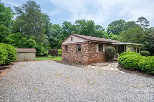 626 Dallas Spencer Mountain Rd, Dallas, NC 28034 - Photo 36