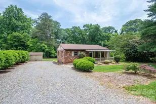 626 Dallas Spencer Mountain Rd, Dallas, NC 28034 - Photo 44
