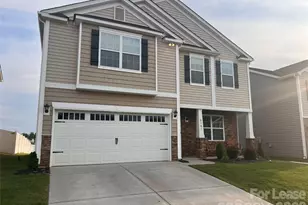 8185 Kennesaw Dr, Gastonia, NC 28056 - Photo 1