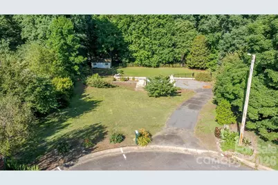 115 Gatwick Court, Statesville, NC 28677 - Photo 6