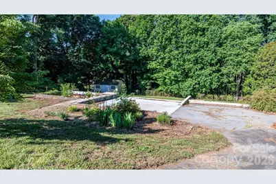 115 Gatwick Court, Statesville, NC 28677 - Photo 10