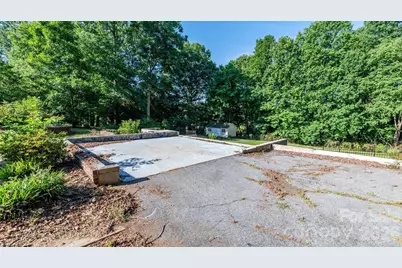 115 Gatwick Court, Statesville, NC 28677 - Photo 12