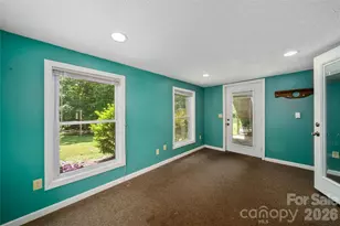1541 Glenheath Dr, Hendersonville, NC 28791 - Photo 10