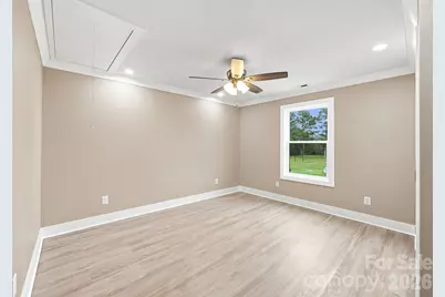 135 Elmwood Road, Statesville, NC 28625 - Photo 32