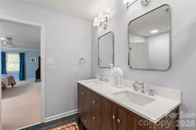 7022 Rocky Falls Road, Charlotte, NC 28211 - Photo 32