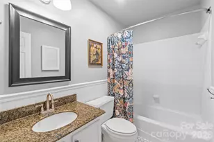 7022 Rocky Falls Rd, Charlotte, NC 28211 - Photo 36