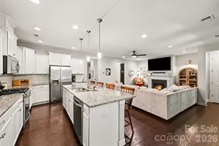 1284 Kings Grove Dr, York, SC 29745 - Photo 8
