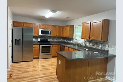 19012 Kanawha Drive, Cornelius, NC 28031 - Photo 2