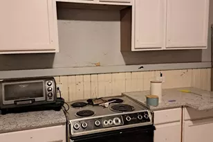 106 N Liberty St, Gastonia, NC 28052 - Photo 6
