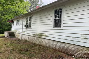 8884 Woods Dairy Rd, Denton, NC 27239 - Photo 10