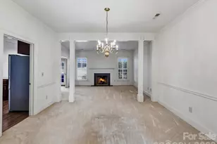 2831 Sharon View Rd, Charlotte, NC 28210 - Photo 6