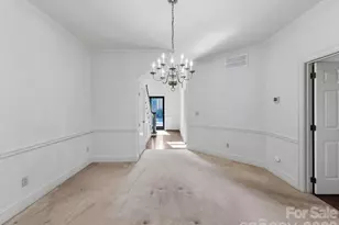 2831 Sharon View Rd, Charlotte, NC 28210 - Photo 4