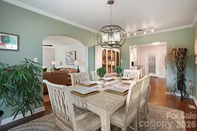 1520 5th Street NE, Hickory, NC 28601 - Photo 2