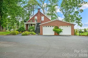 1520 5th St NE, Hickory, NC 28601 - Photo 10