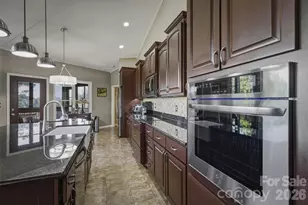 315 Lakeview Trl, Nebo, NC 28761 - Photo 18